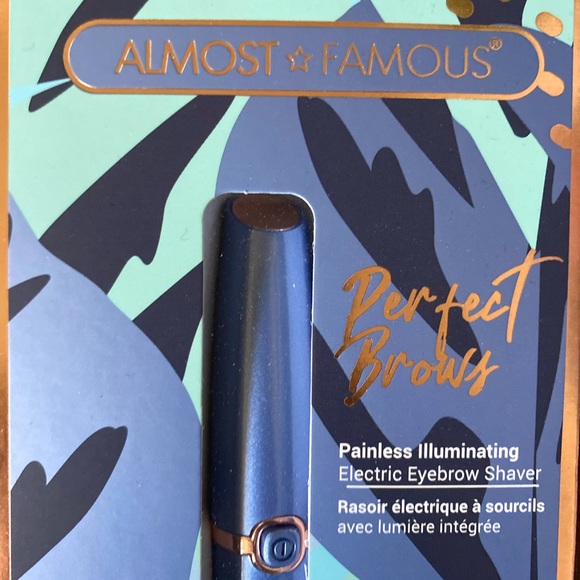 almost famous eyebrow trimmer